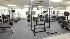 Que Pisos para Academia são ideais para ÁREAS DE PESO E EQUIPAMENTOS? Quais são indicados para espaços de GINÁSTICA, DANÇAS, etc.?